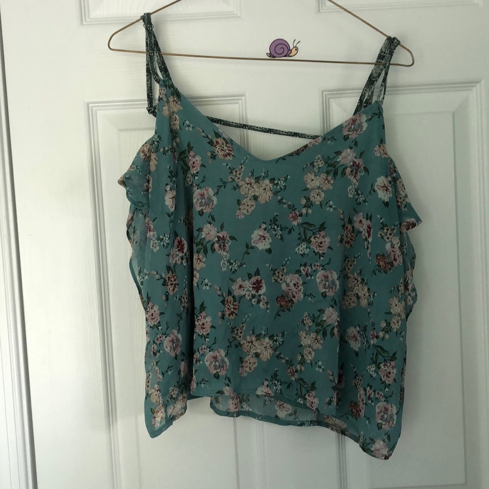 Floral Tank-Top (Juniors Sizing)